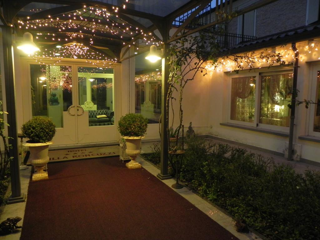 Relais Villa Roncuzzi Russi Exterior photo